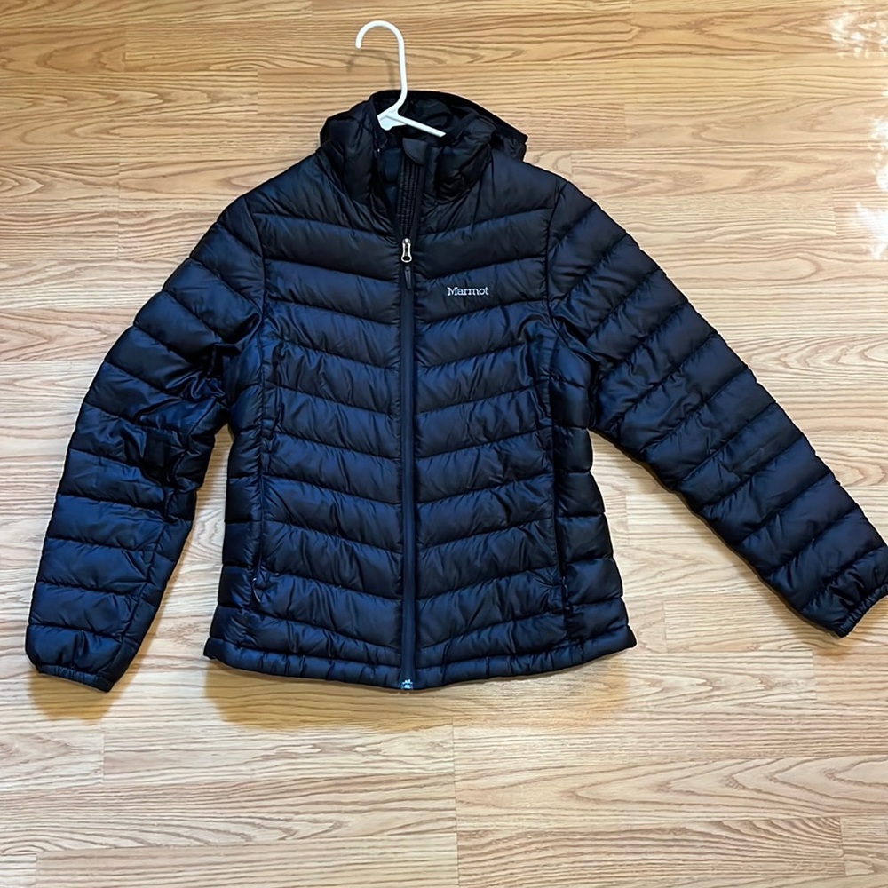 Marmot 700 fill down jacket with hood